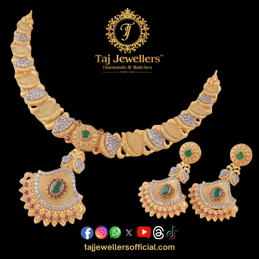 Gold Necklace Set