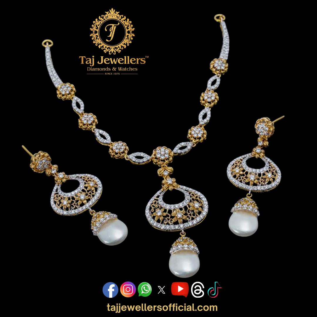 Gold Necklace Set