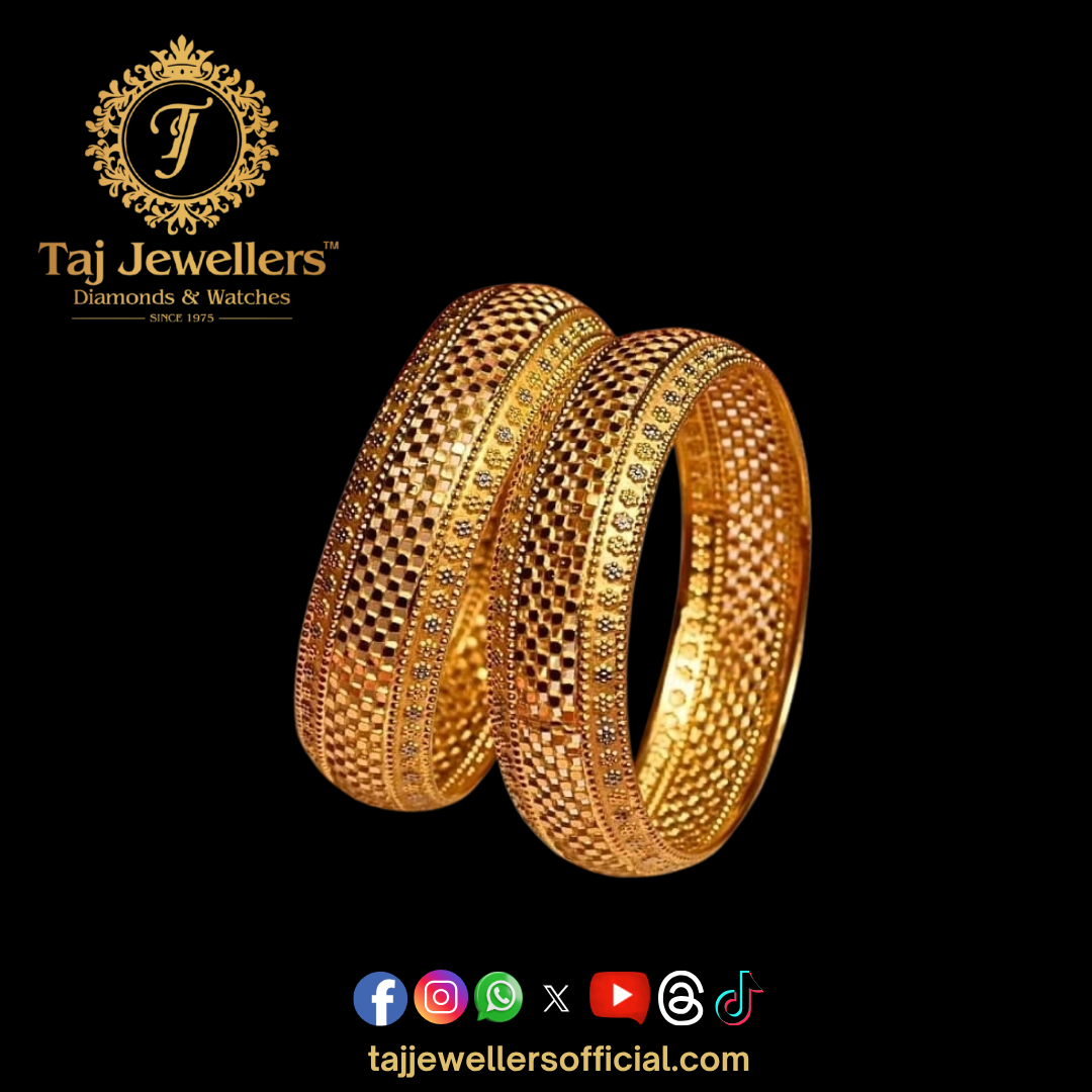 Gold Bangles Set
