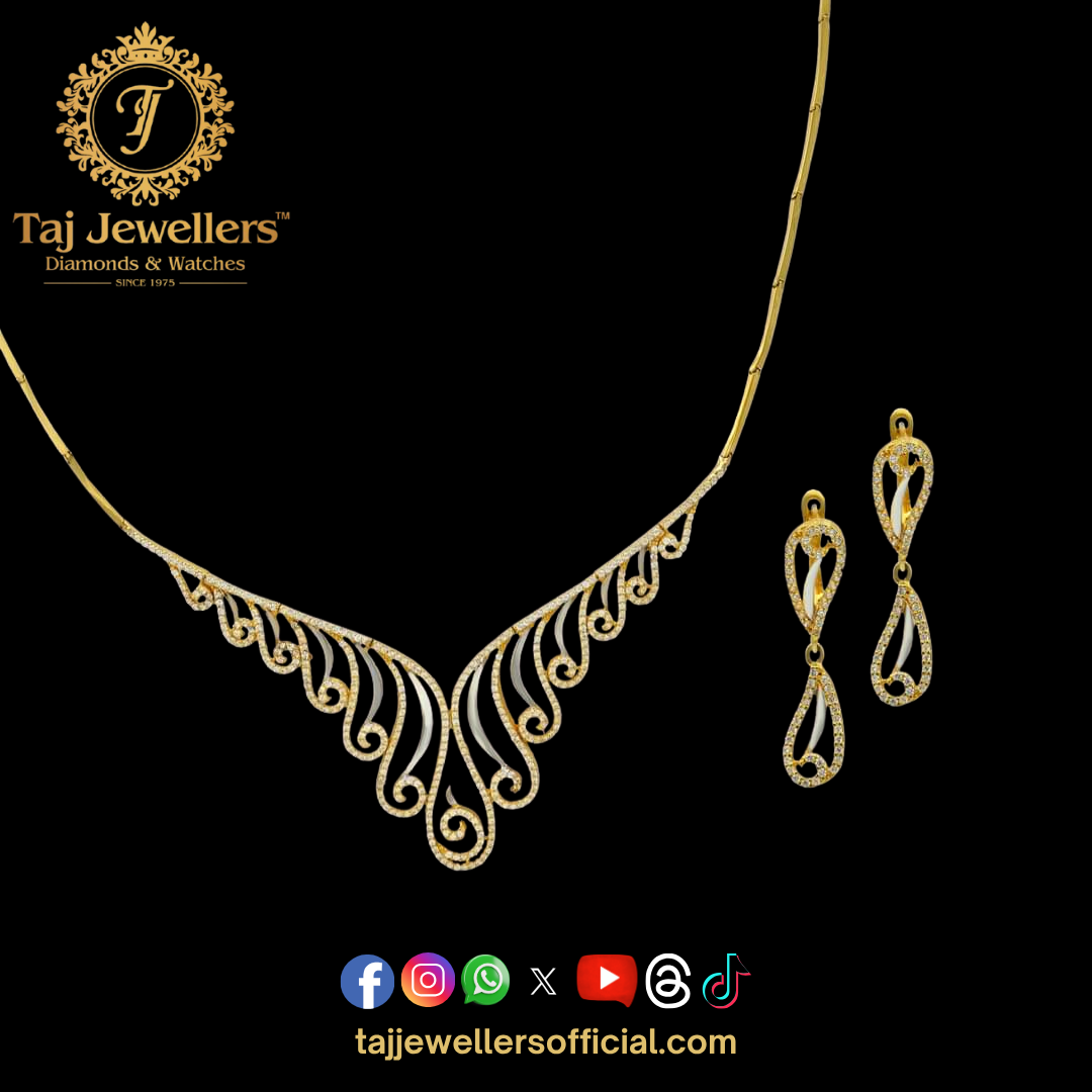 Gold Necklace Set