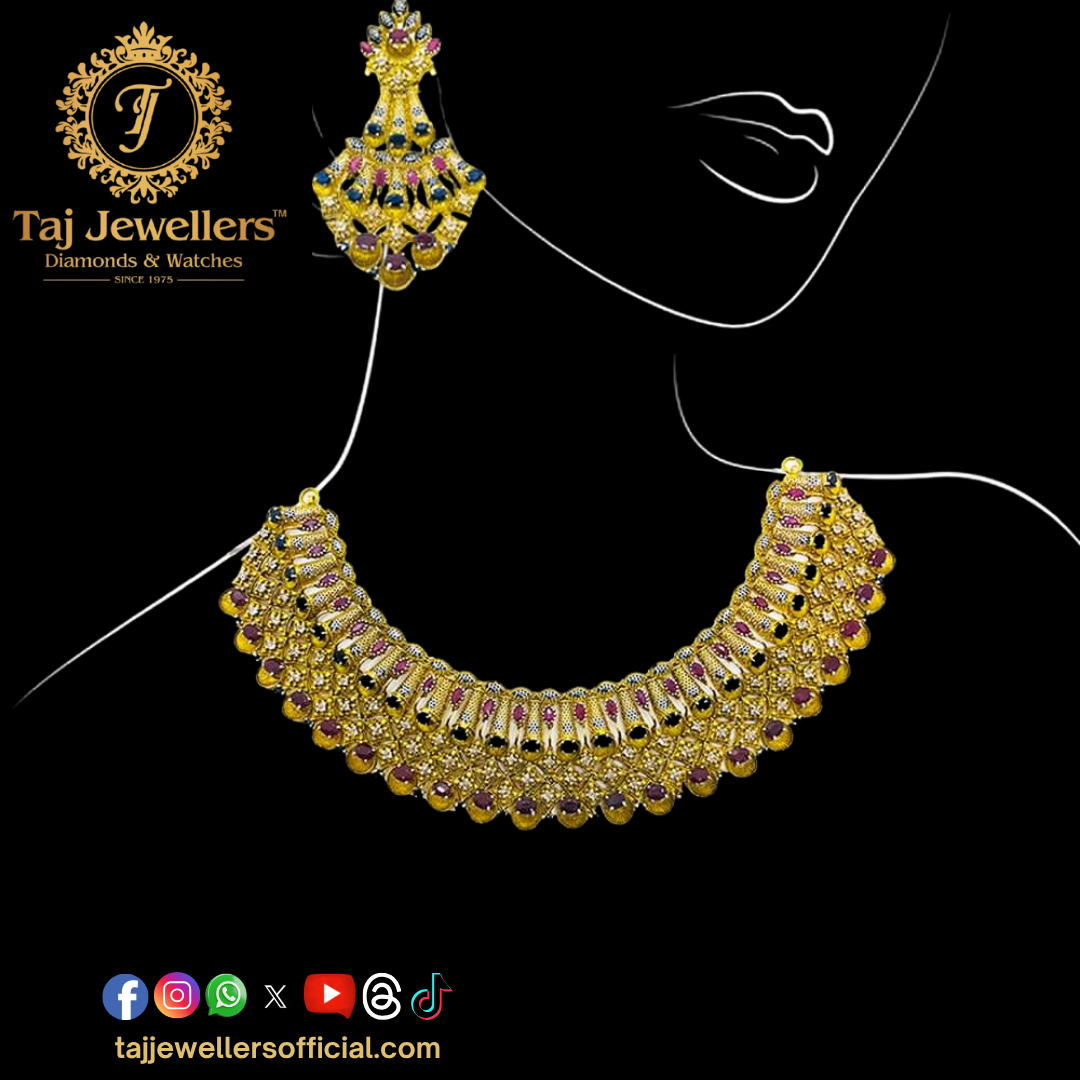 Gold Necklace Set