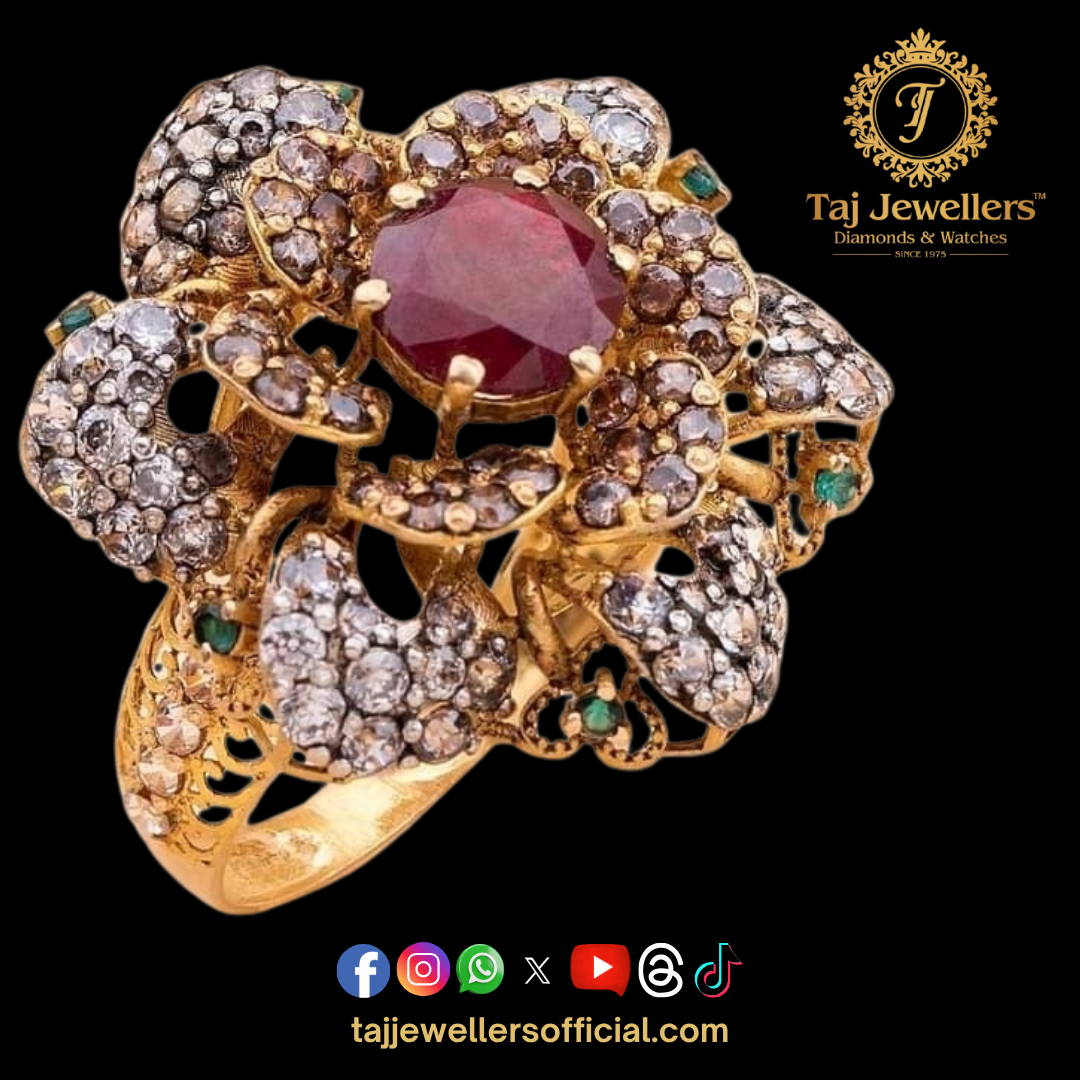 Gold Ladies Ring